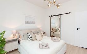 Apartly - Hanza Tower apartament City View, parking, pool, sauna